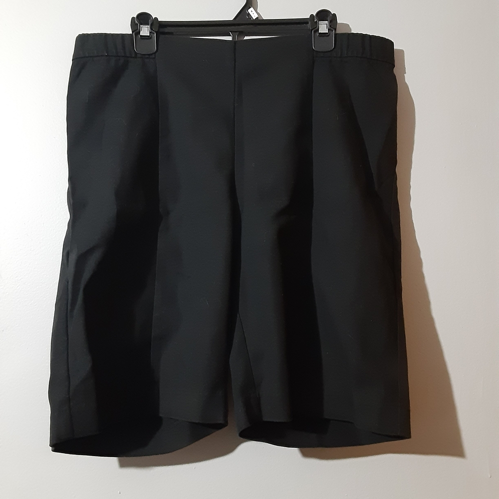 J. Jill Women's Black Pull On Elastic Waist Size 16 Shorts Casual
